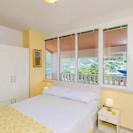 Avdic - With Balcony And Sea View Dubrovnik